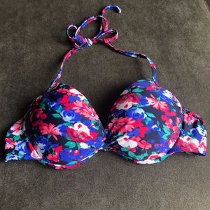 Xhilaration Floral Bikini Top